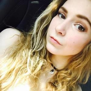 Meet your Posher, Nikki